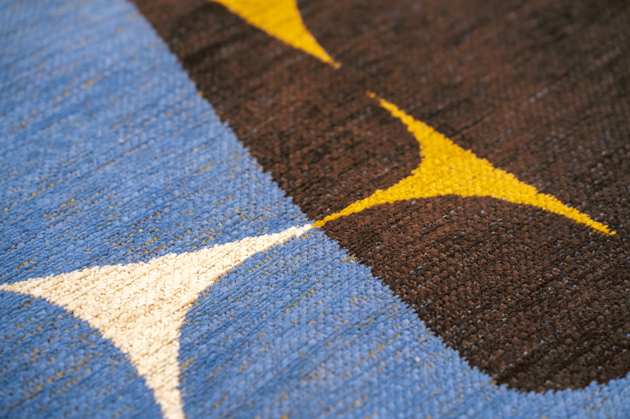 Sunny Blue Jacquard Wilton Rug