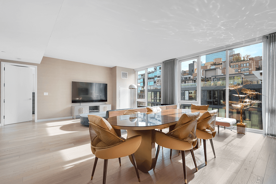 Enzo Dining Table - 9