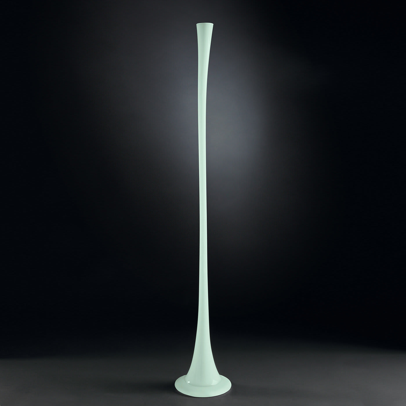 Church Neo Artisan Vase