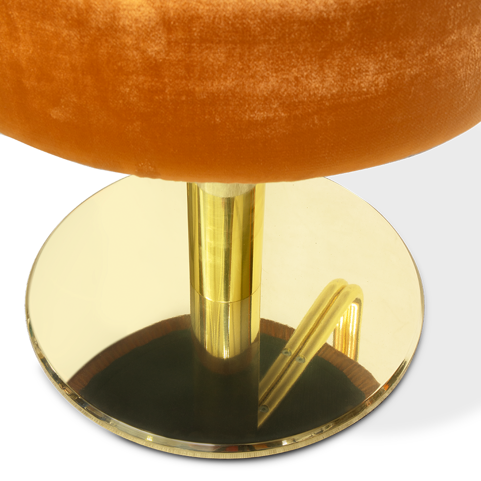 Amira Chair