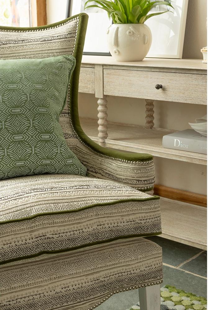 Tormarton Artisan Console