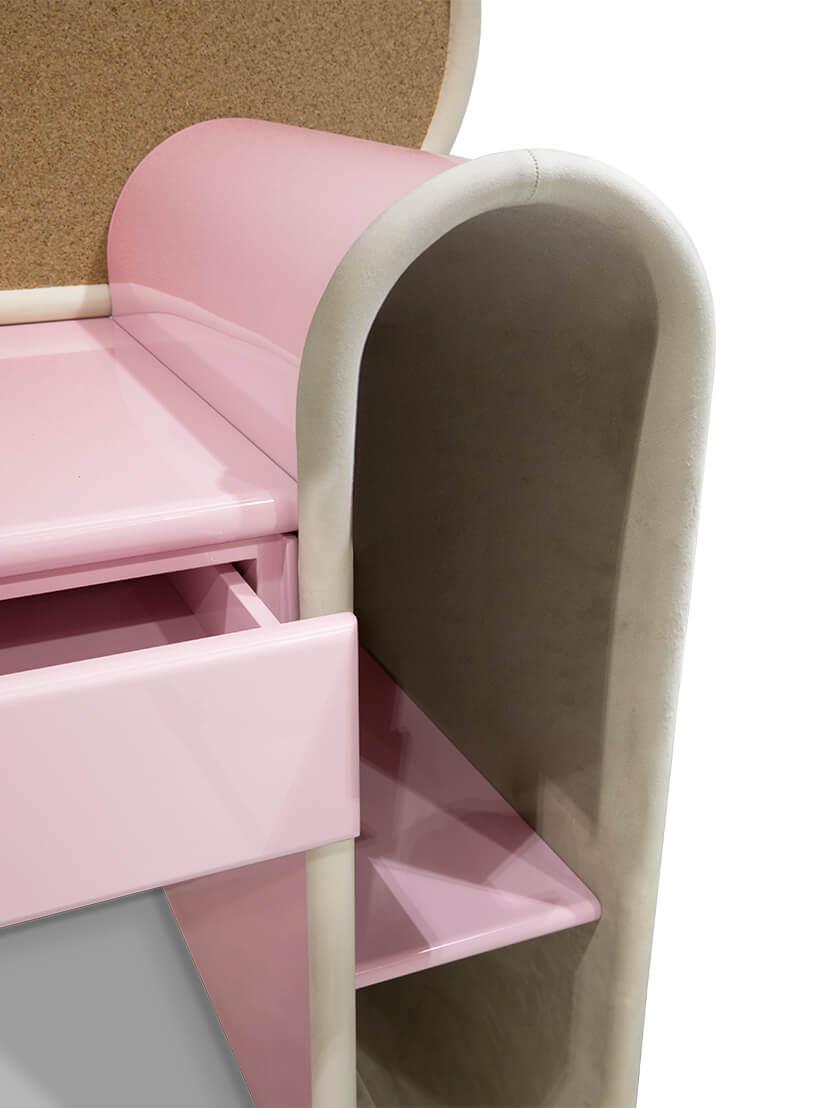 Bubble Gum Desk