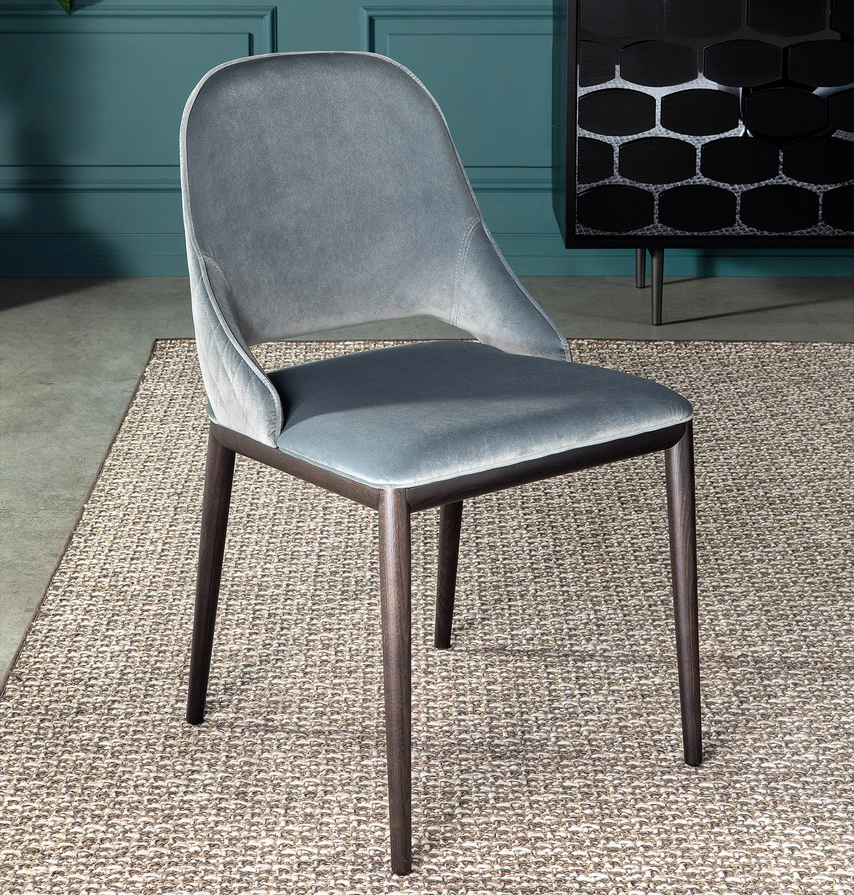 Malva Comfort Chair - 1