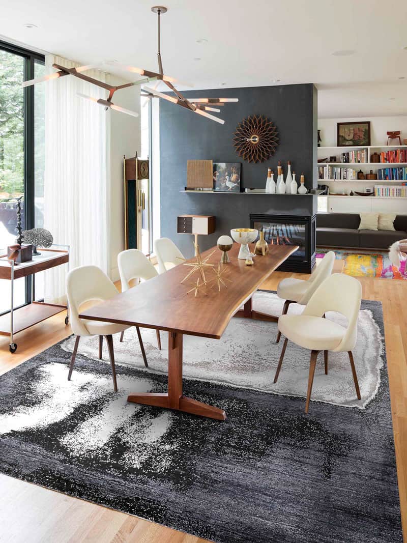 White Grey Hand-Knotted Wool / Silk Rug | Size: 365 x 457 cm