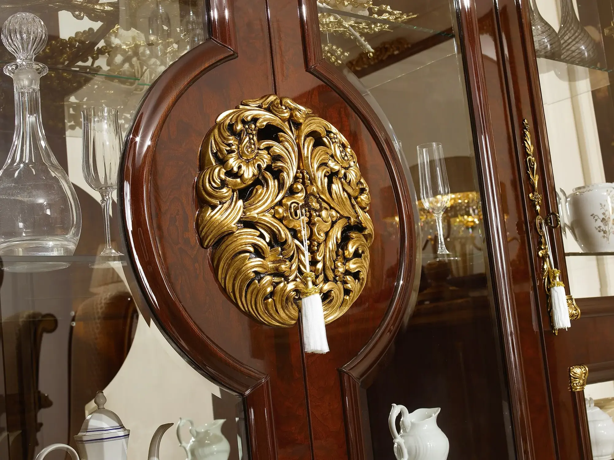 Classic Brown & Gold Display Cabinet