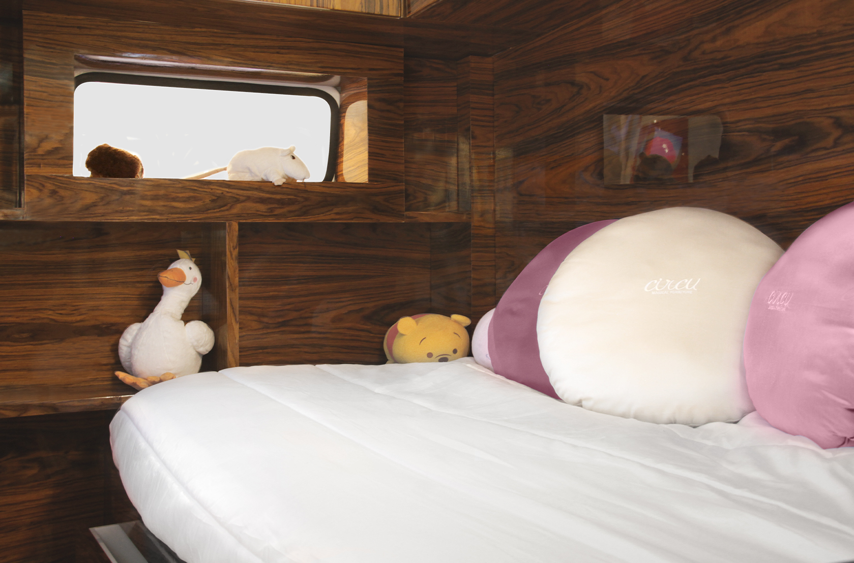 Caravan Pink Bedroom Set
