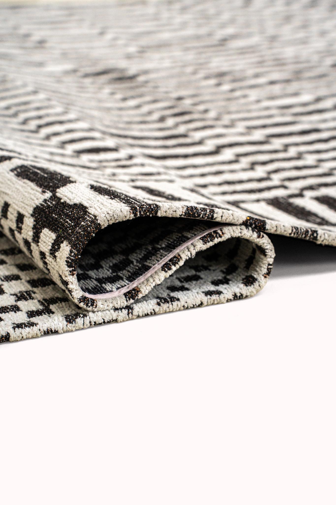 Moroccan Geometric Pattern Rug | Size: 170 × 240 cm