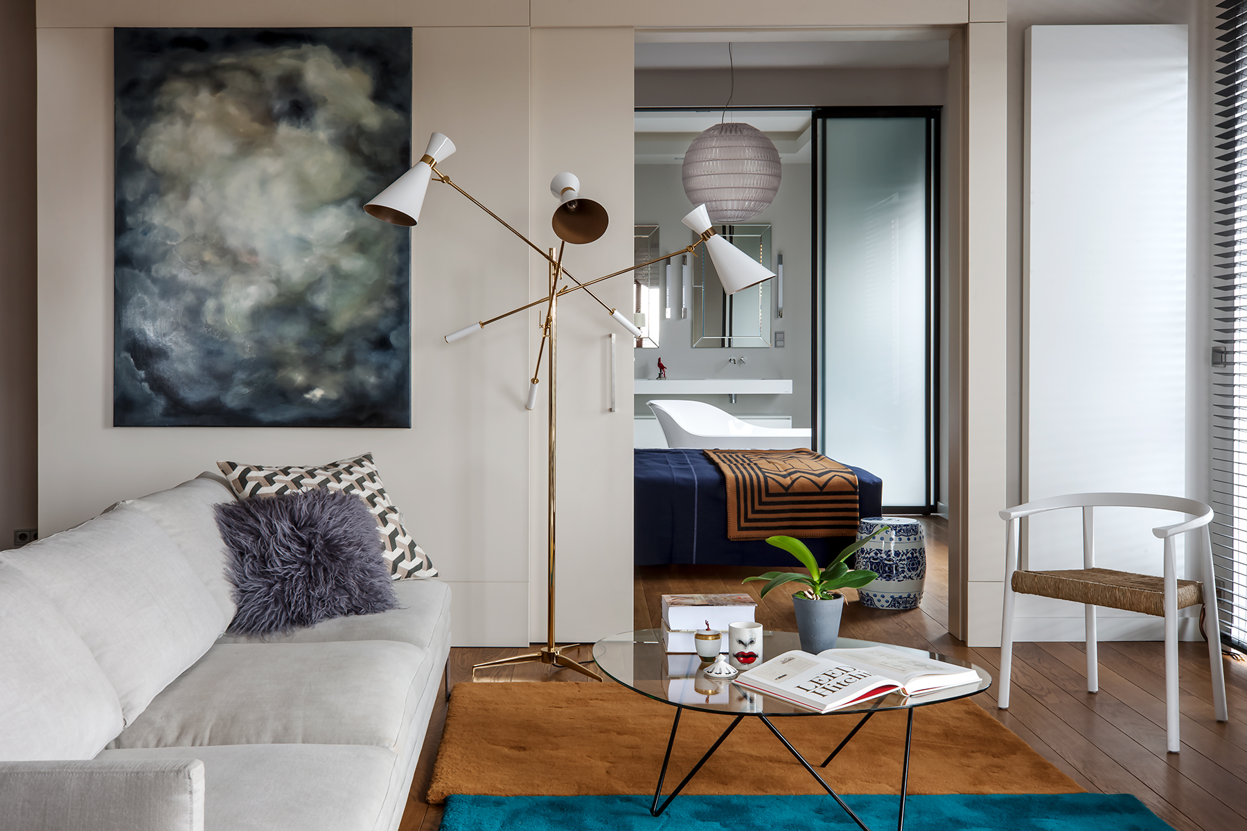 Discovery Beam Floor Lamp