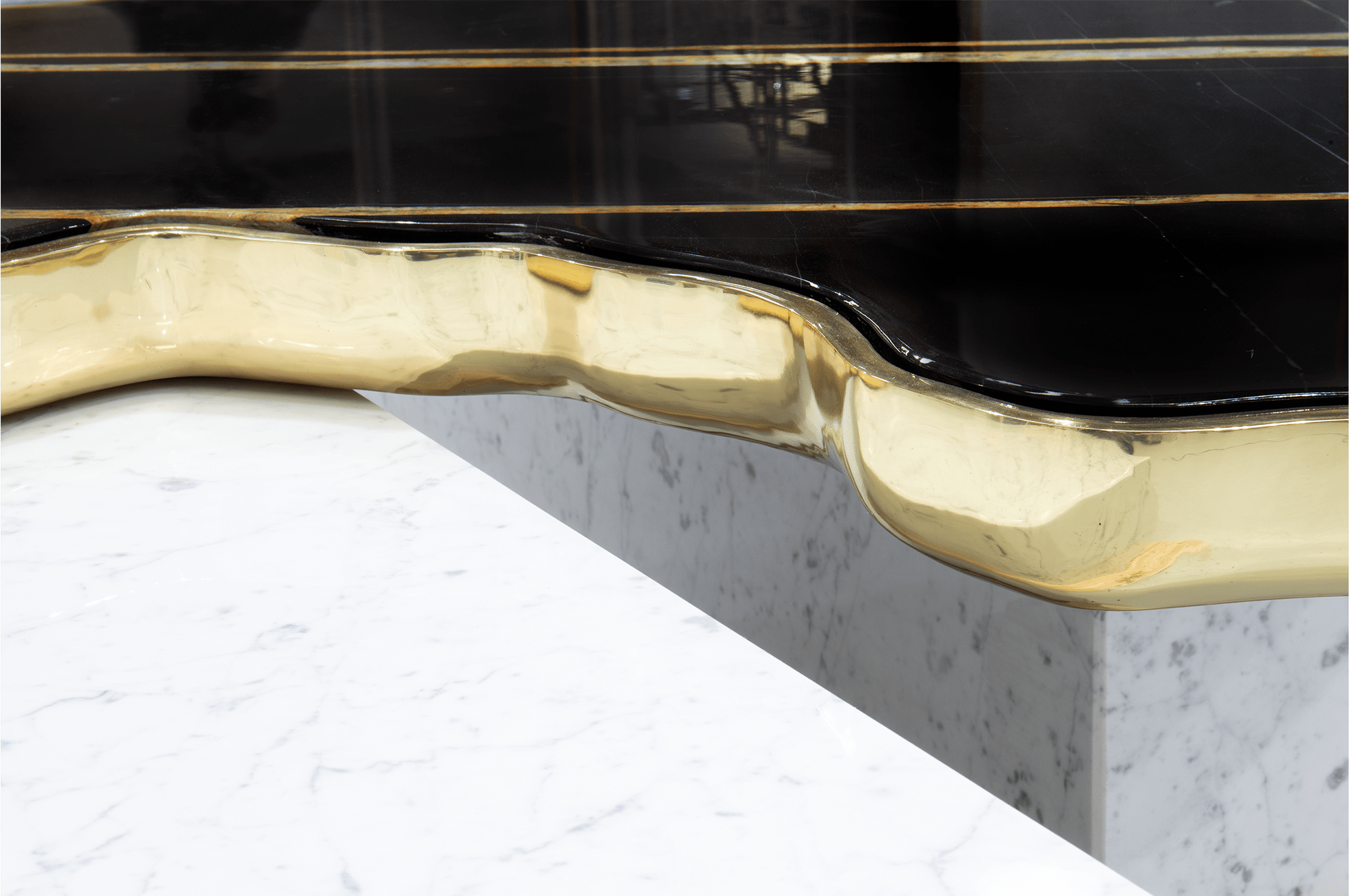 Valencia Ebony Ivory Designer Table