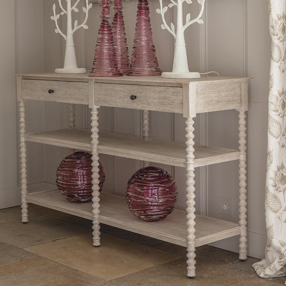 Tormarton Artisan Console