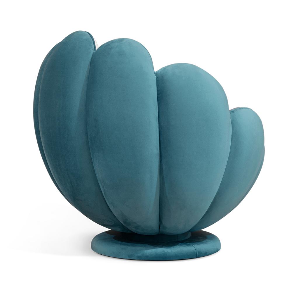 Lotus Serenity Plush Relaxation Chair