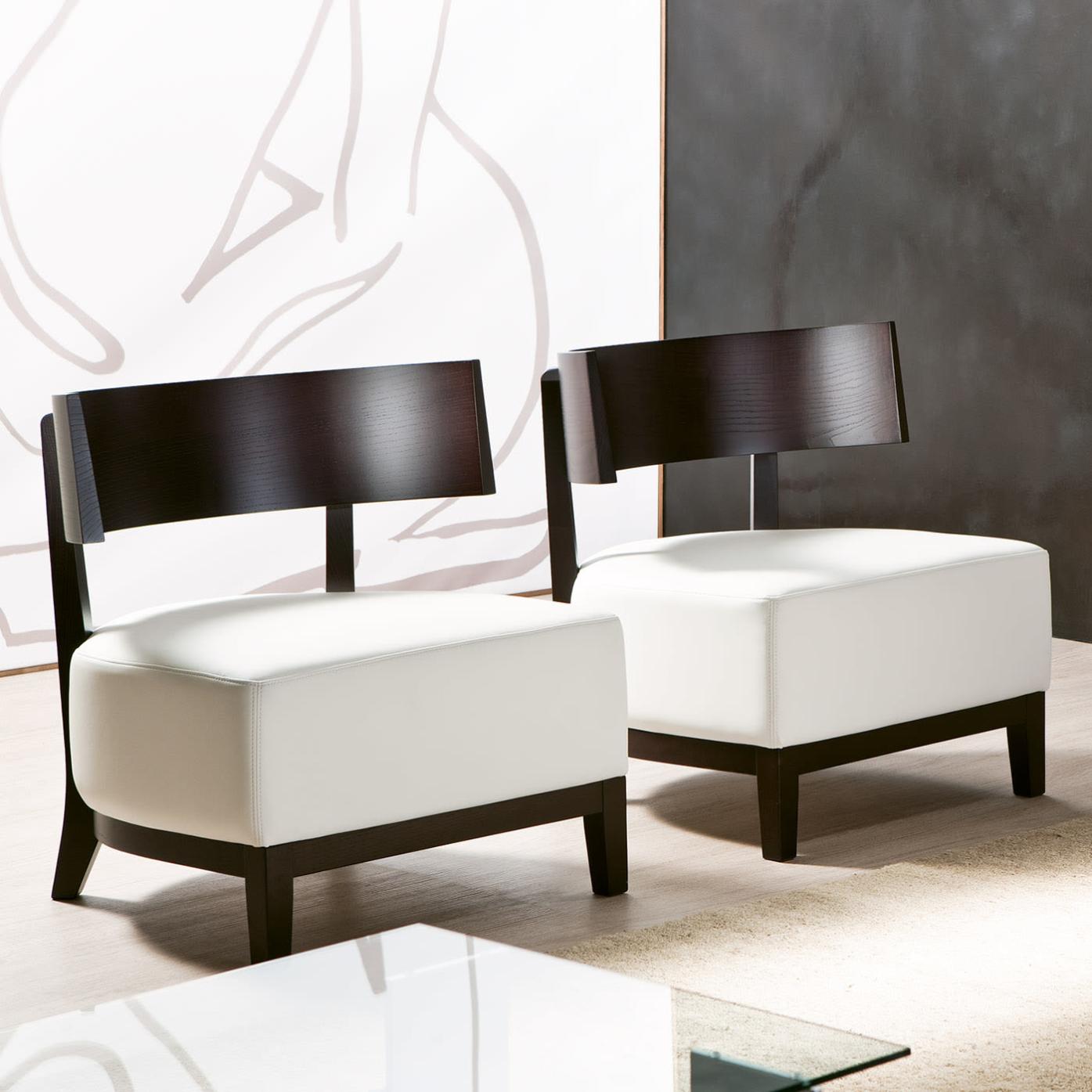 Kandy Curved Lounge Chair