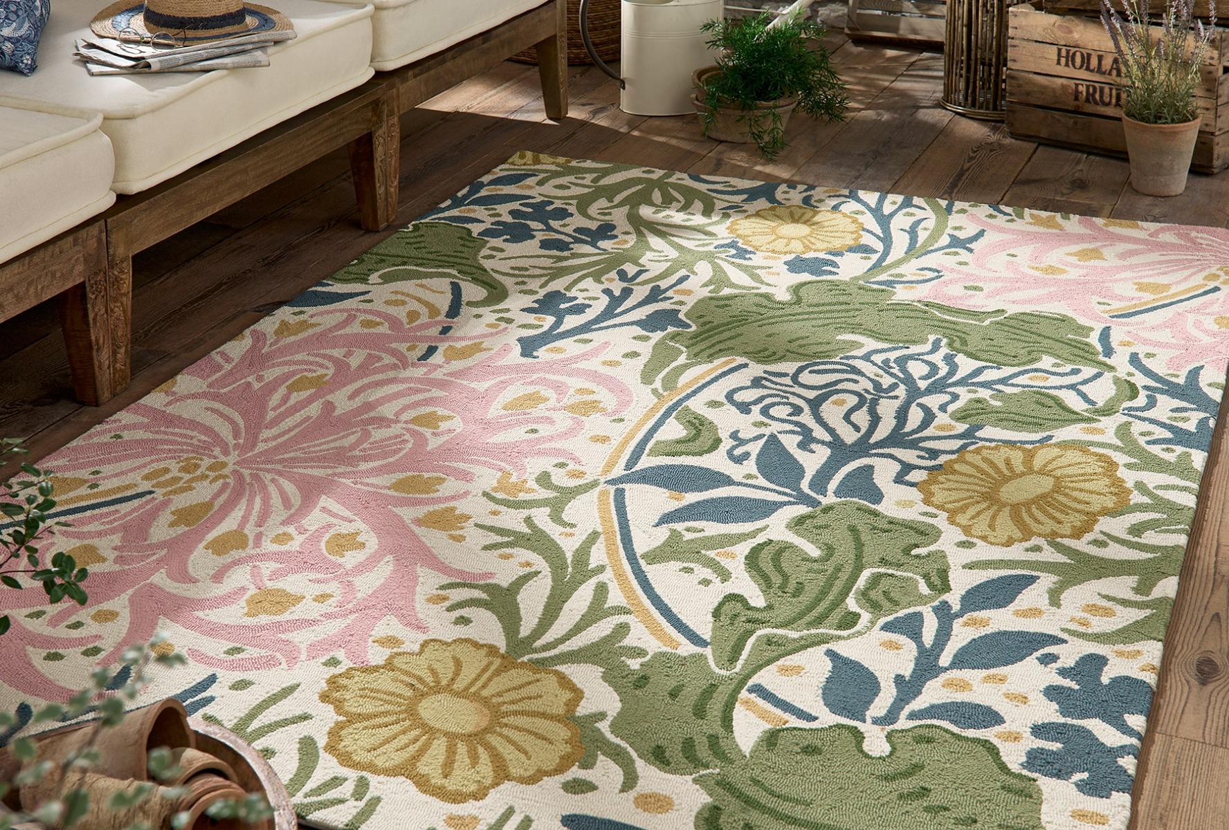 Floral Outdoor Handwoven Rug