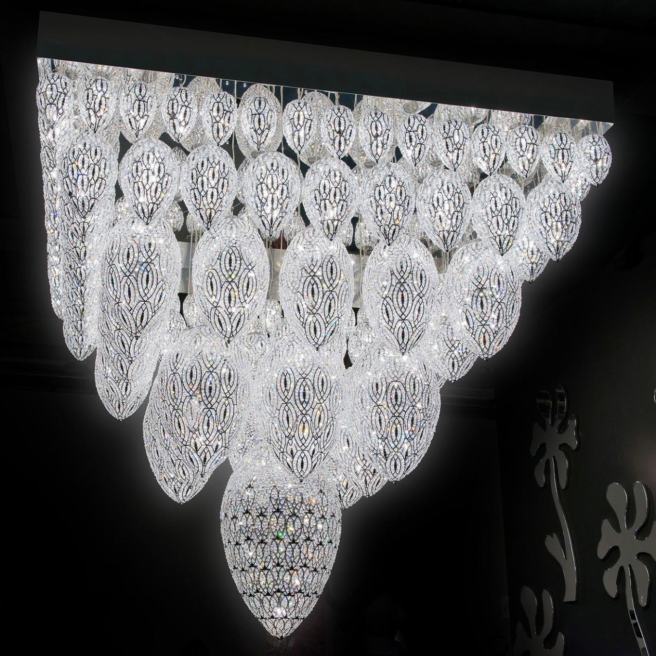Tutankhamon Handcut Crystal Chandelier