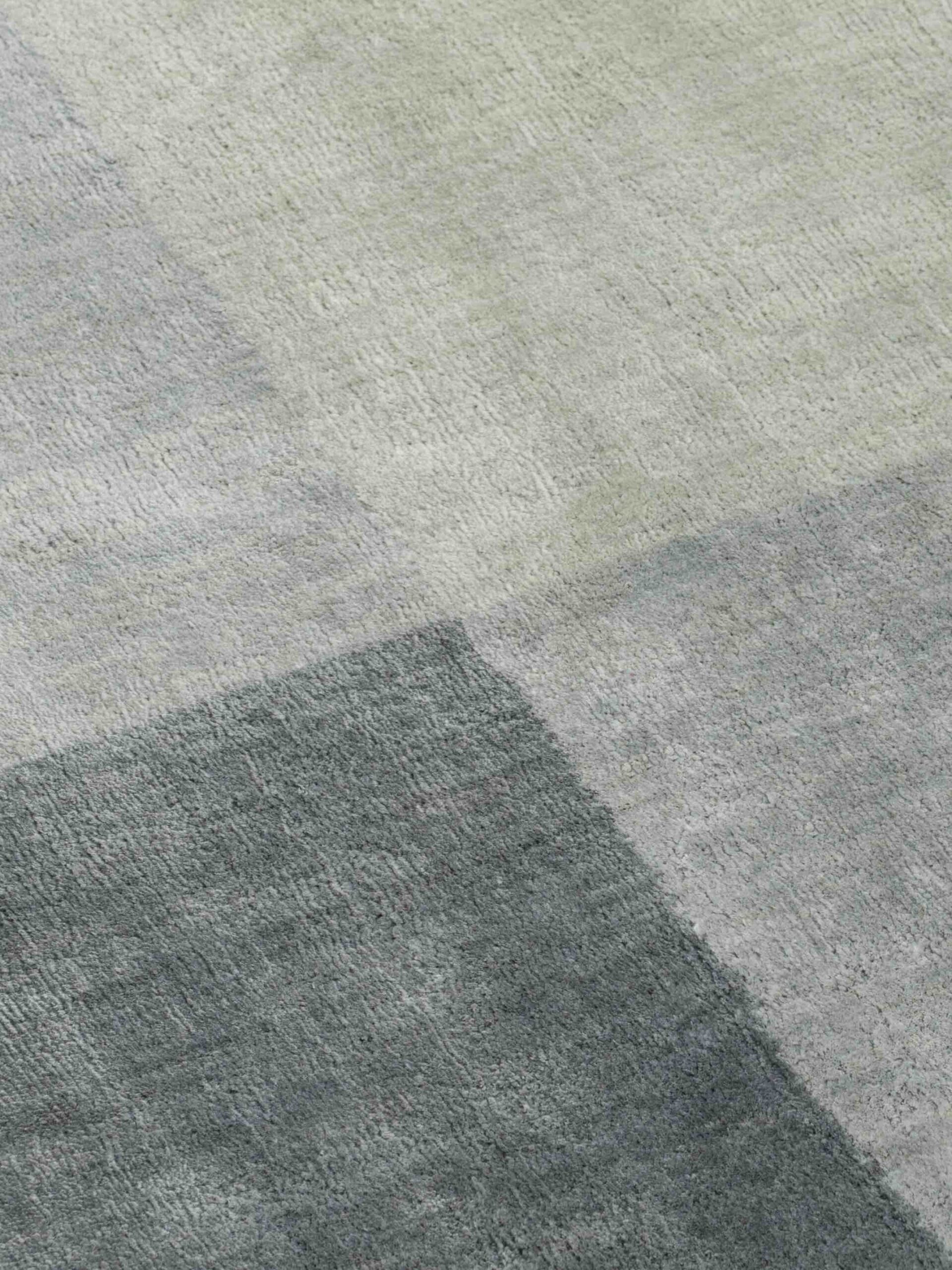 Density Designer Viscose Rug | Size: 200 × 300 cm