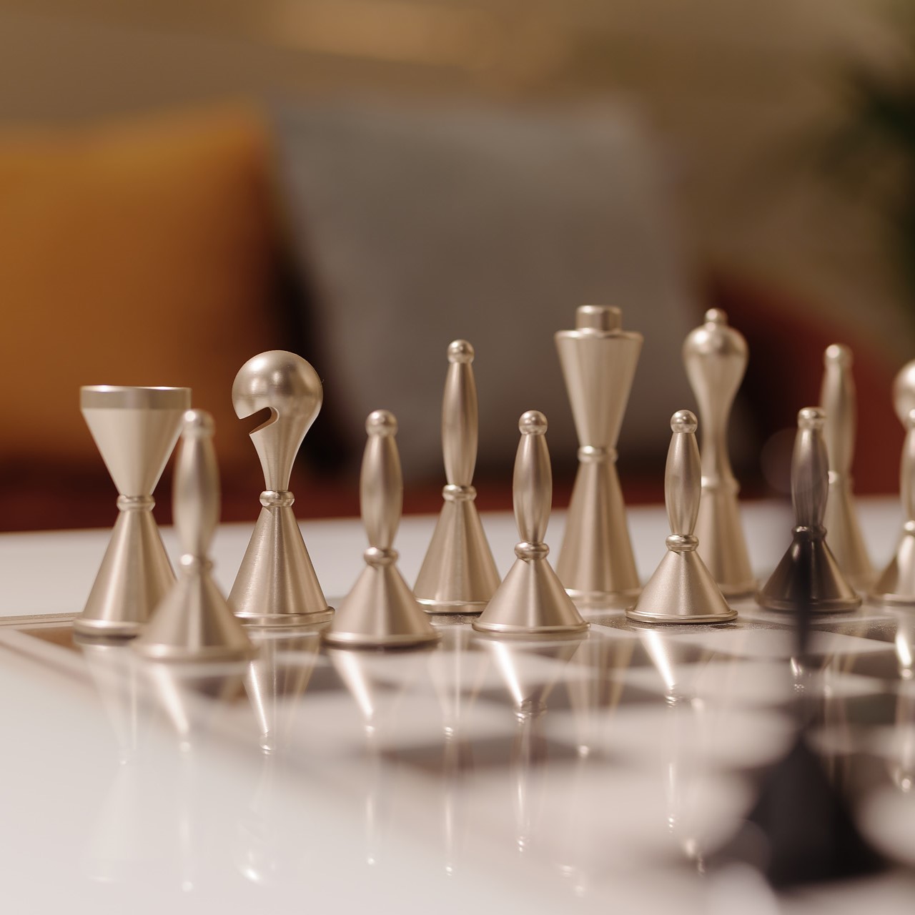 Scaccomatto Artisan Pop-up Chess Table