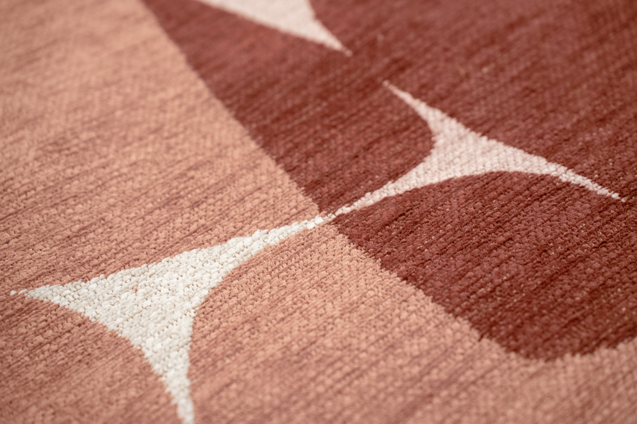 Cherry Mocha Jacquard Wilton Rug