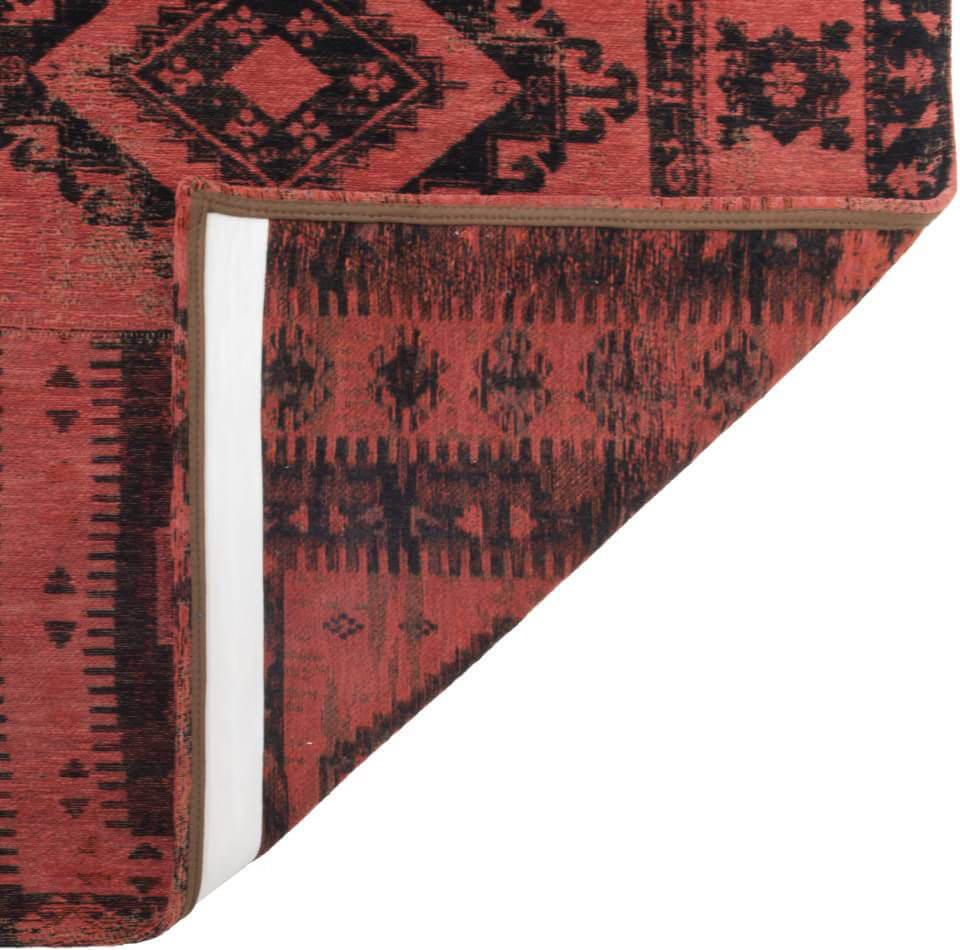 Valvet Edie Rug by Louis de Poortere
