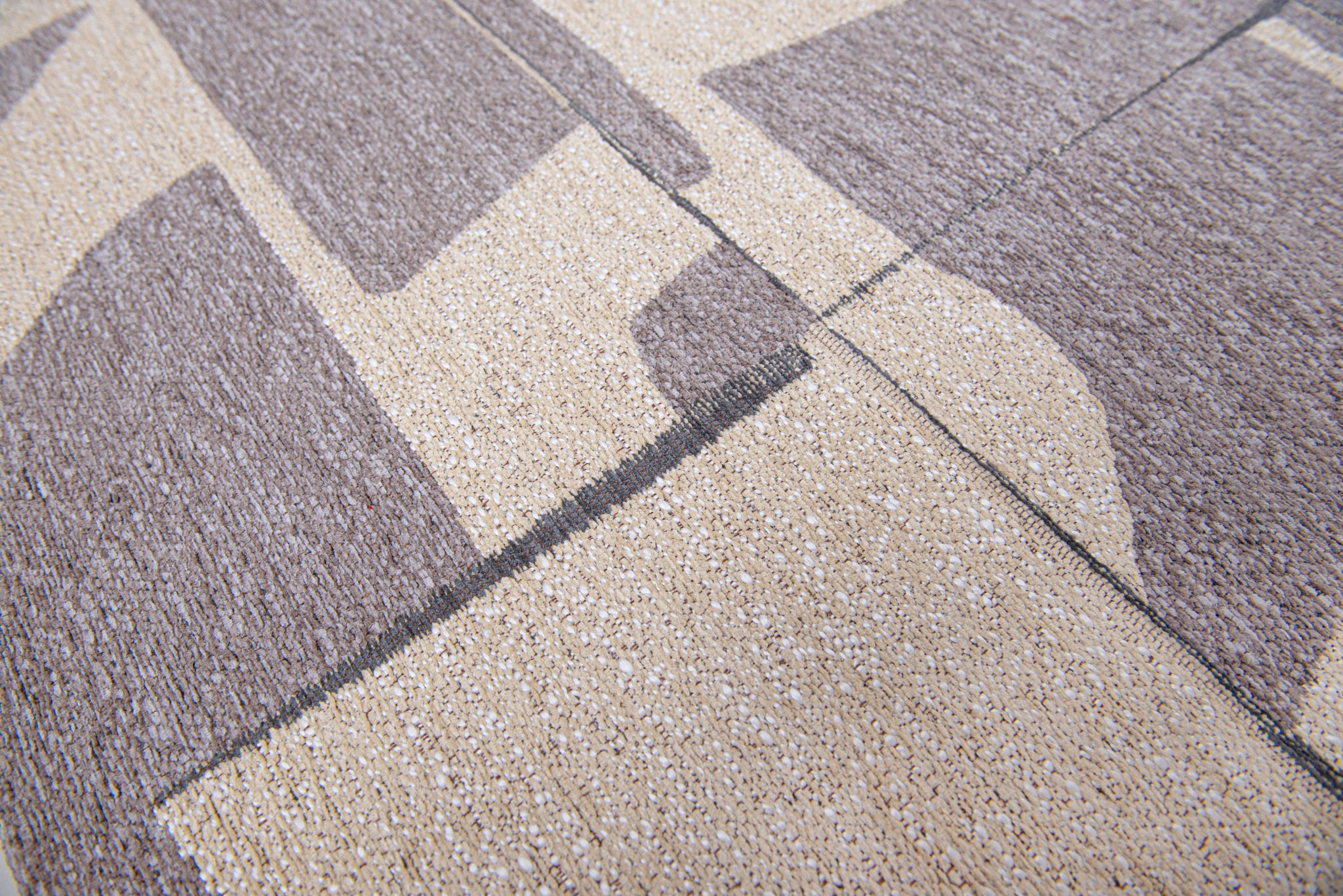 String Contemporary Rug | Size: 240 x 340 cm