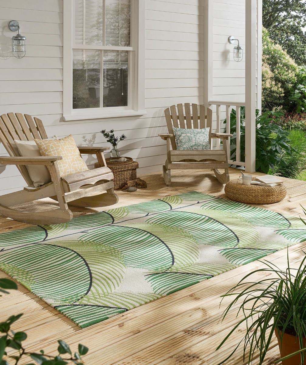 Leaf Green Outdoor Handwoven Rug