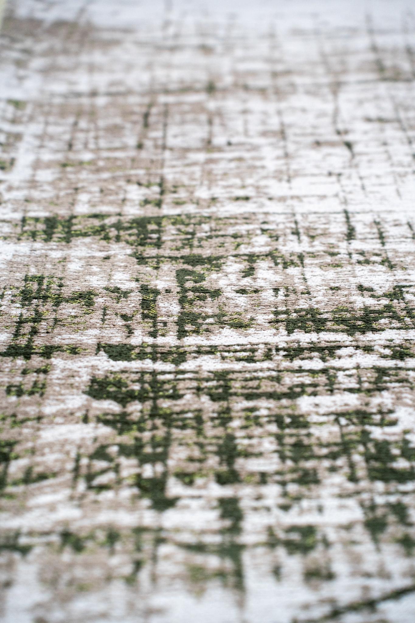 Eco-Friendly Green Area Rug | Size: 240 x 340 cm