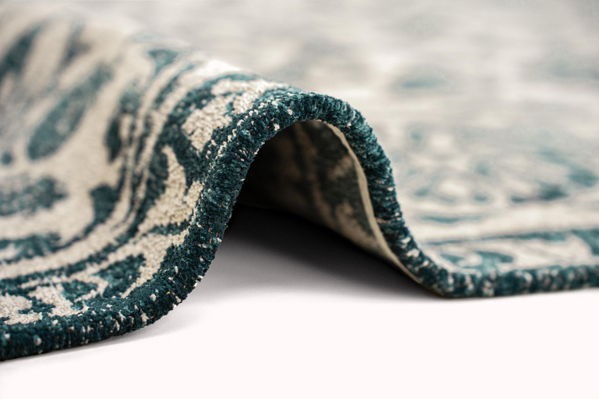 Teal Suzani Floral Motif Rug | Size: 200 × 280 cm