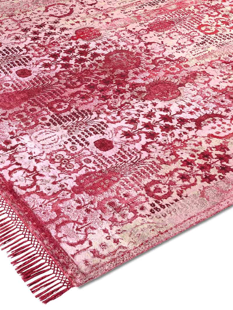 Woods Strawberry Luxury Hand-Woven Rug