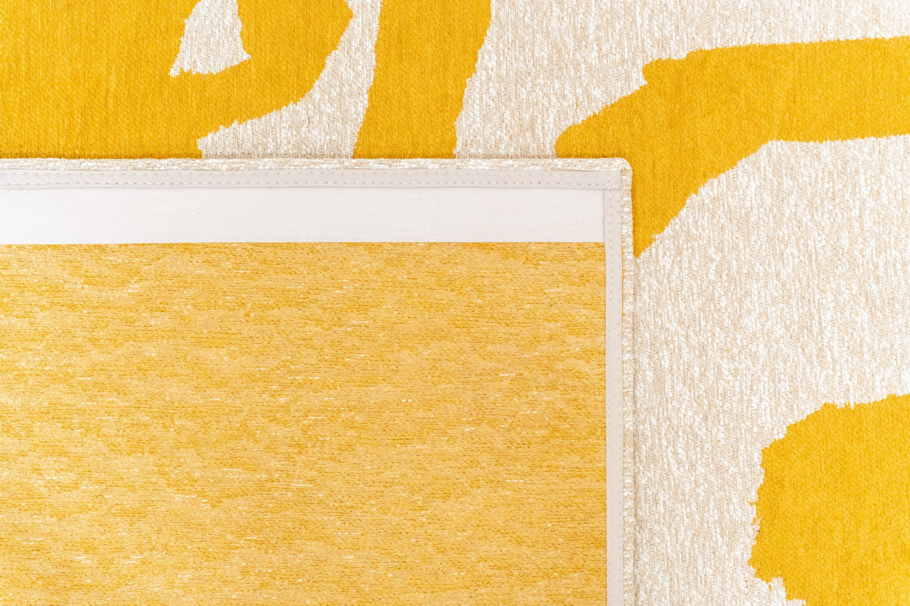 Ribonn Pure Yellow Wilton Rug