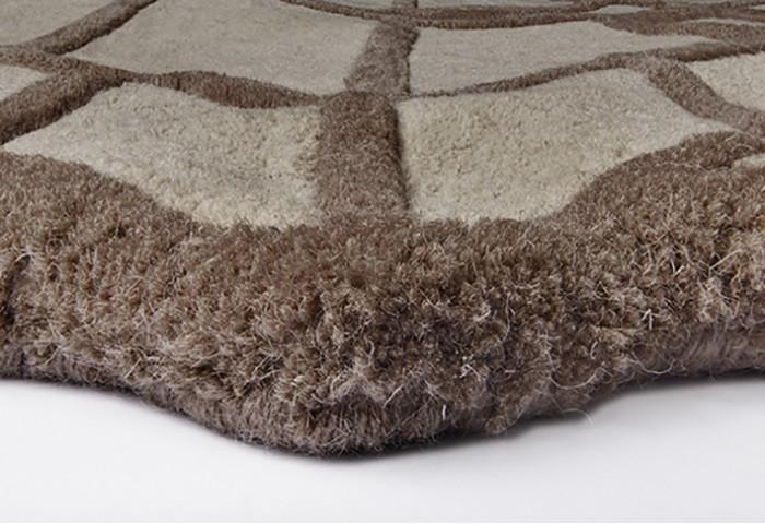 White Roudn Handwoven Rug Ø130 cm