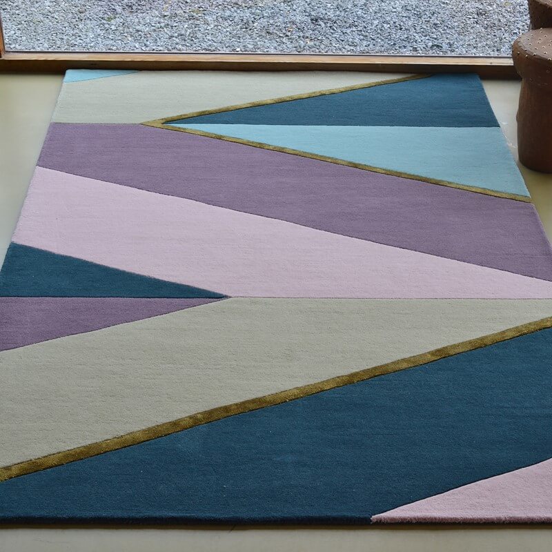 Hand Woven Pink Geometric Rug | Size: 200 x 280 cm