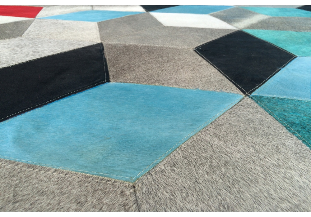 Coden Cowhide Rug by Serge Lesage | Size: 170 x 240 cm