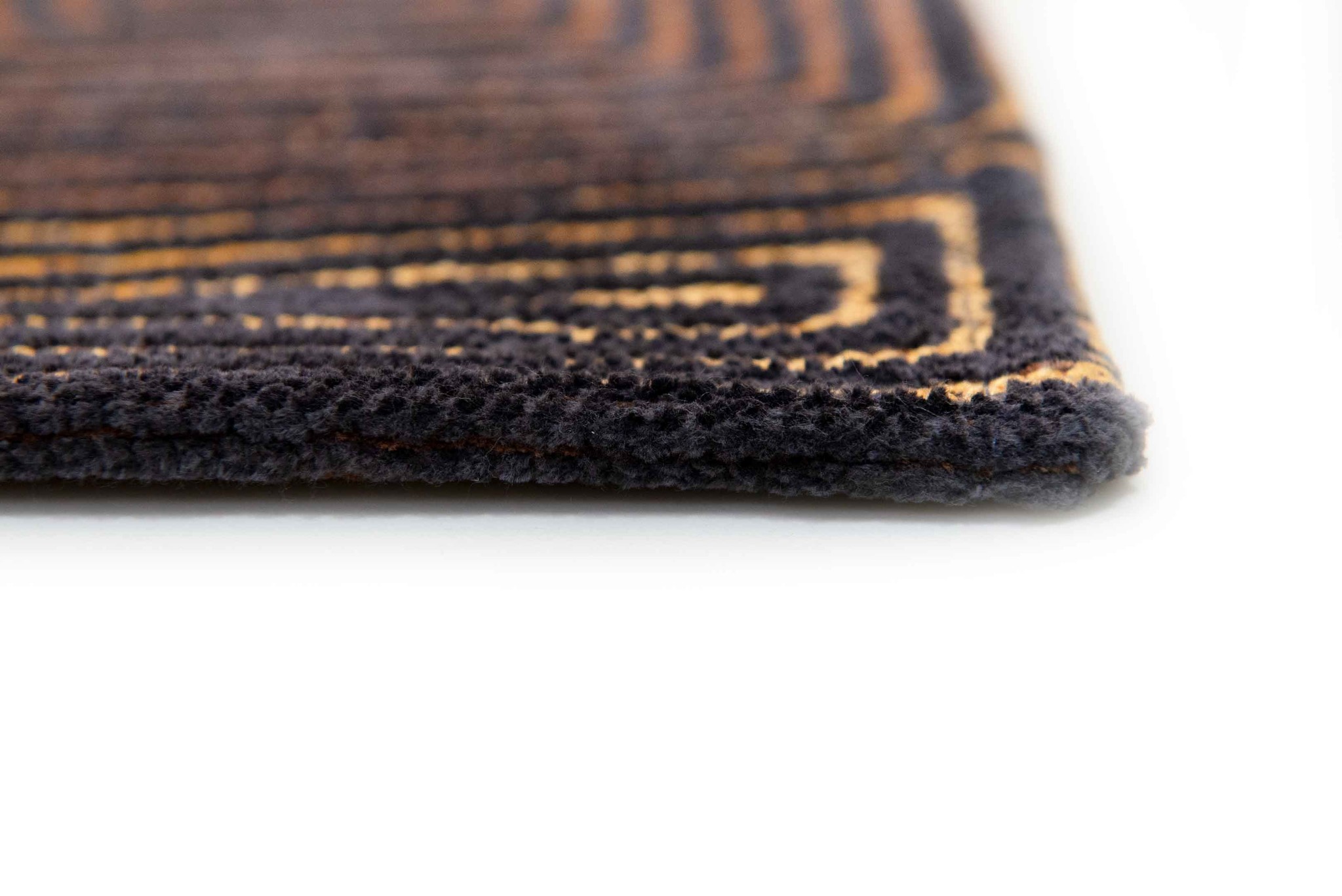Black Gold Belgian Flatwoven Rug