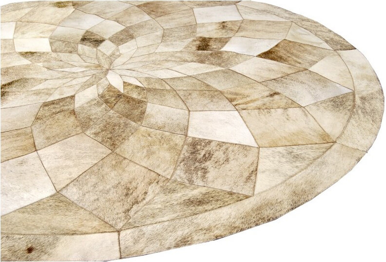 Chariot Circle Luxury Cowhide Rug