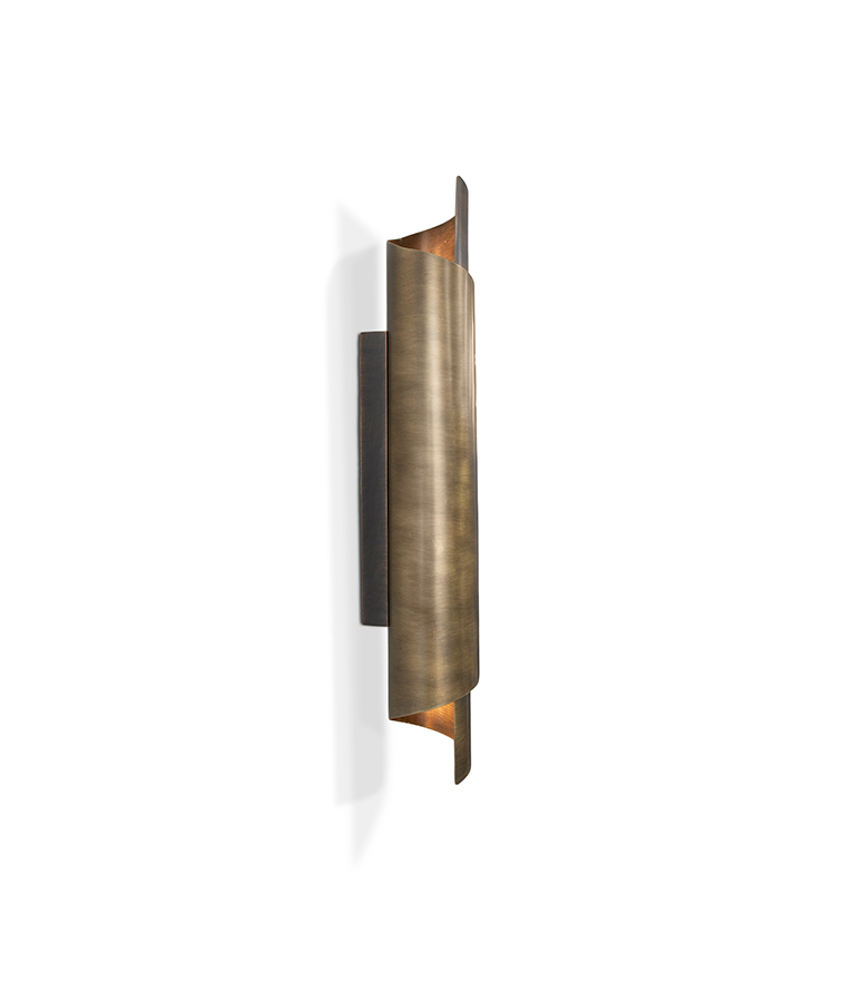 Aged Brass Grande Wall Light