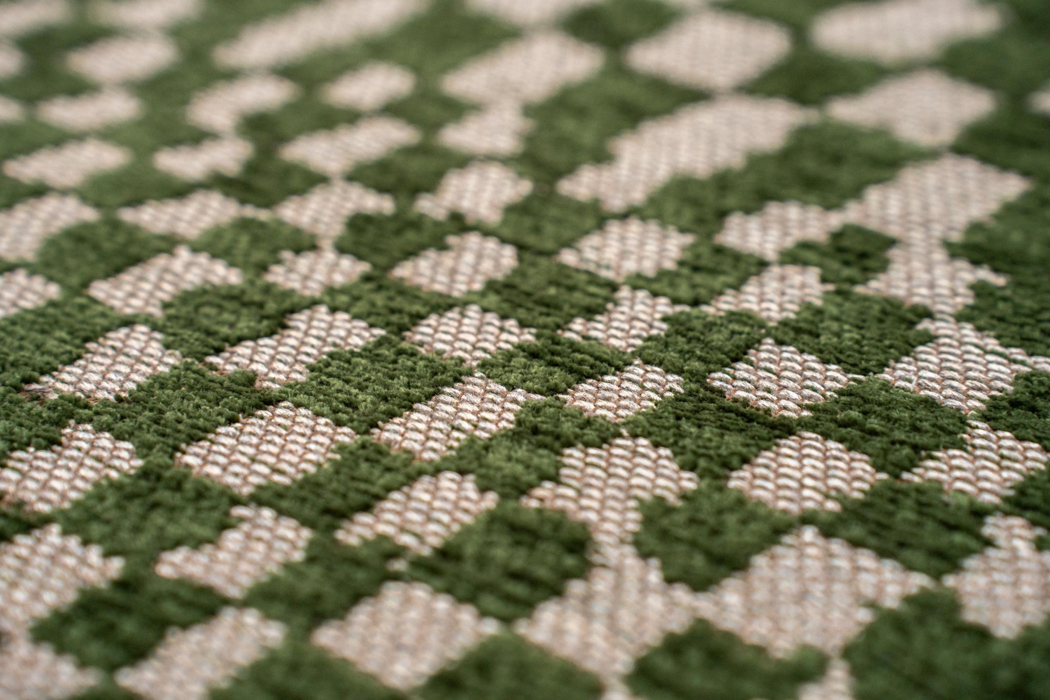 Desert-Inspired Beige Rug | Size: 140 x 200 cm