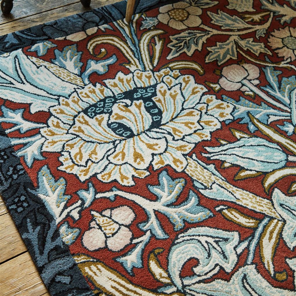 Trent Red / Blue Hand-Tufted Rug