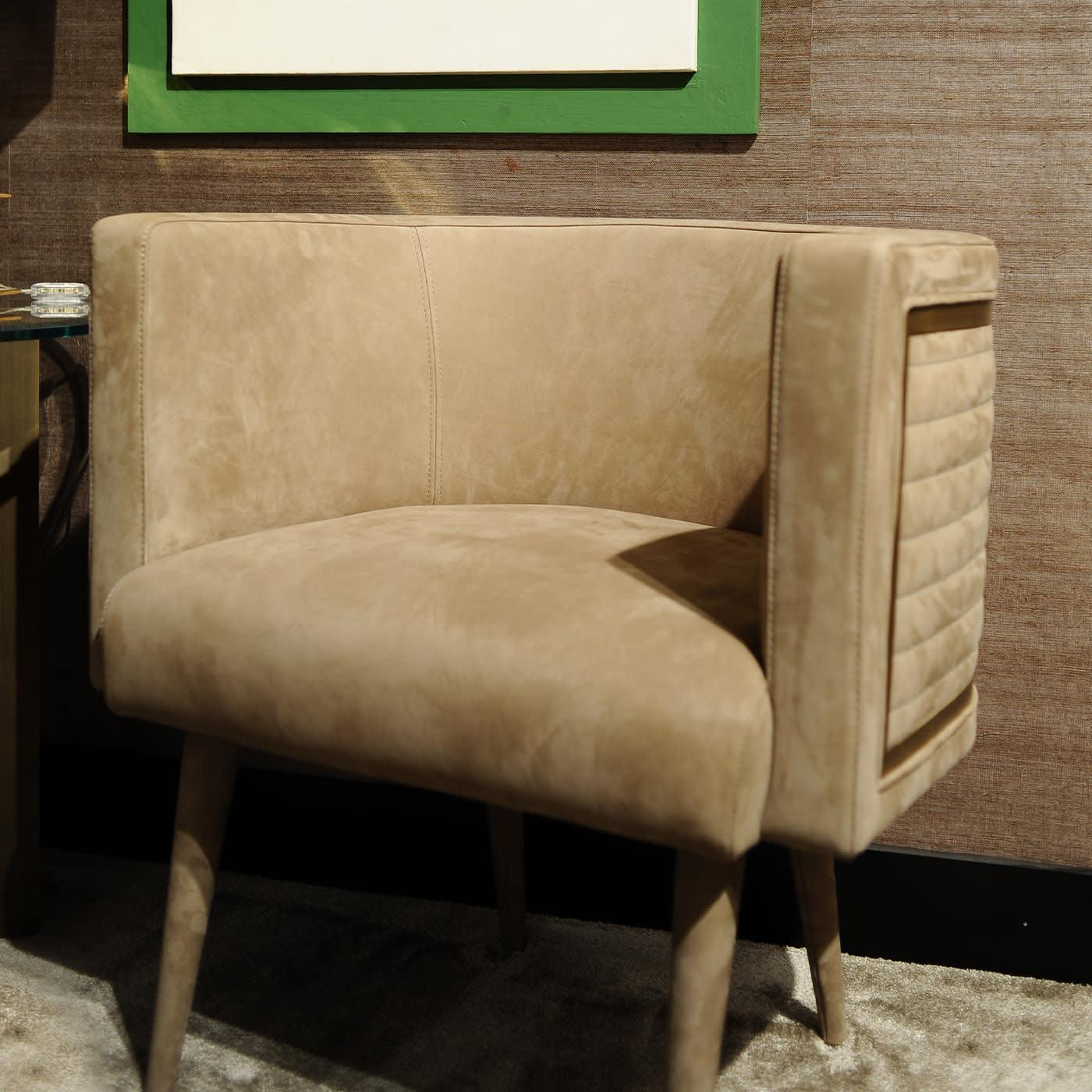 Reseda Accent Chair