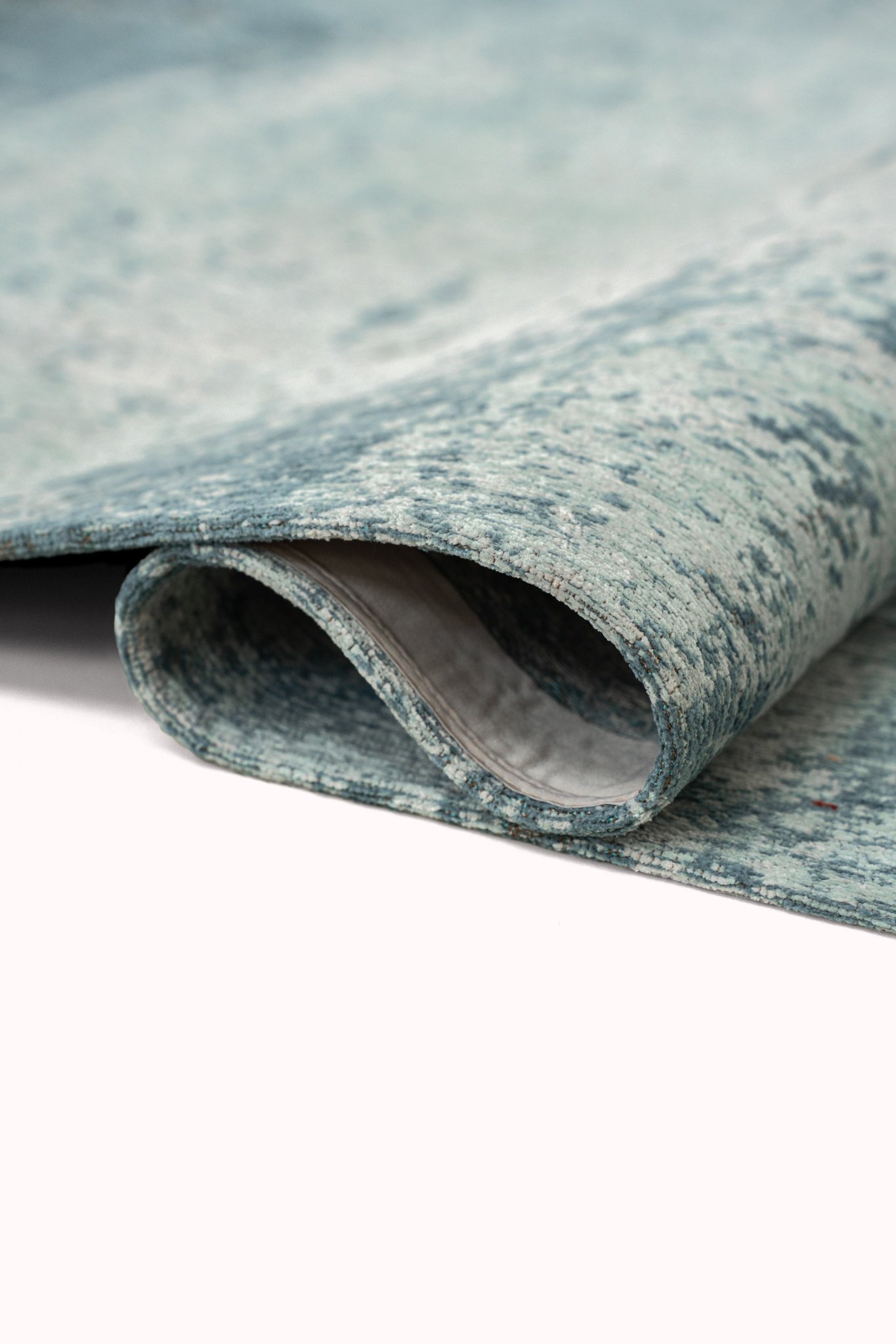 Oceanic Blue Gradient Round Rug | Size: Ø 240 cm