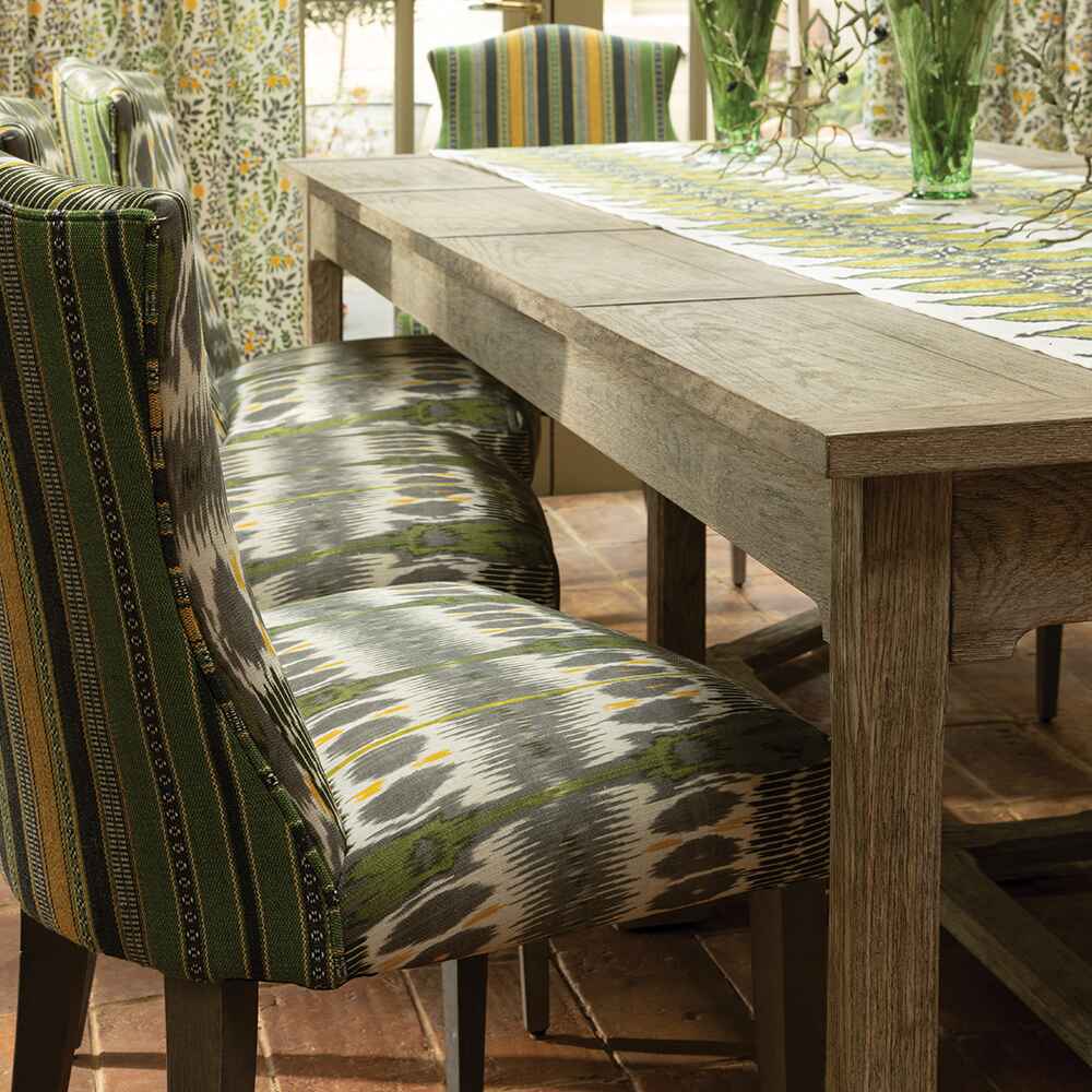 Hawford Luxury Dining Table