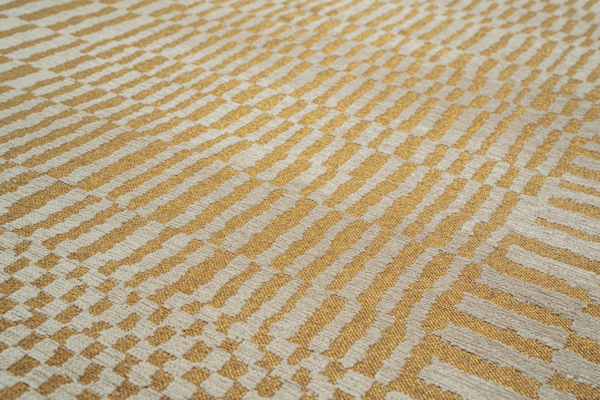 Golden Ochre Berber-Inspired Round Rug | Size: Ø 240 cm
