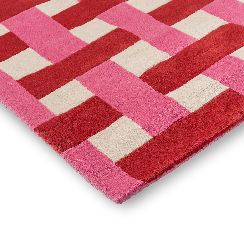 Woven Coral/Rose Rug | Size: 170 x 240 cm