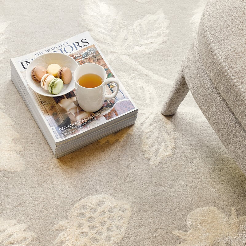 Wild Strawberry Beige Hand-Woven Rug | Size: 250 x 350 cm