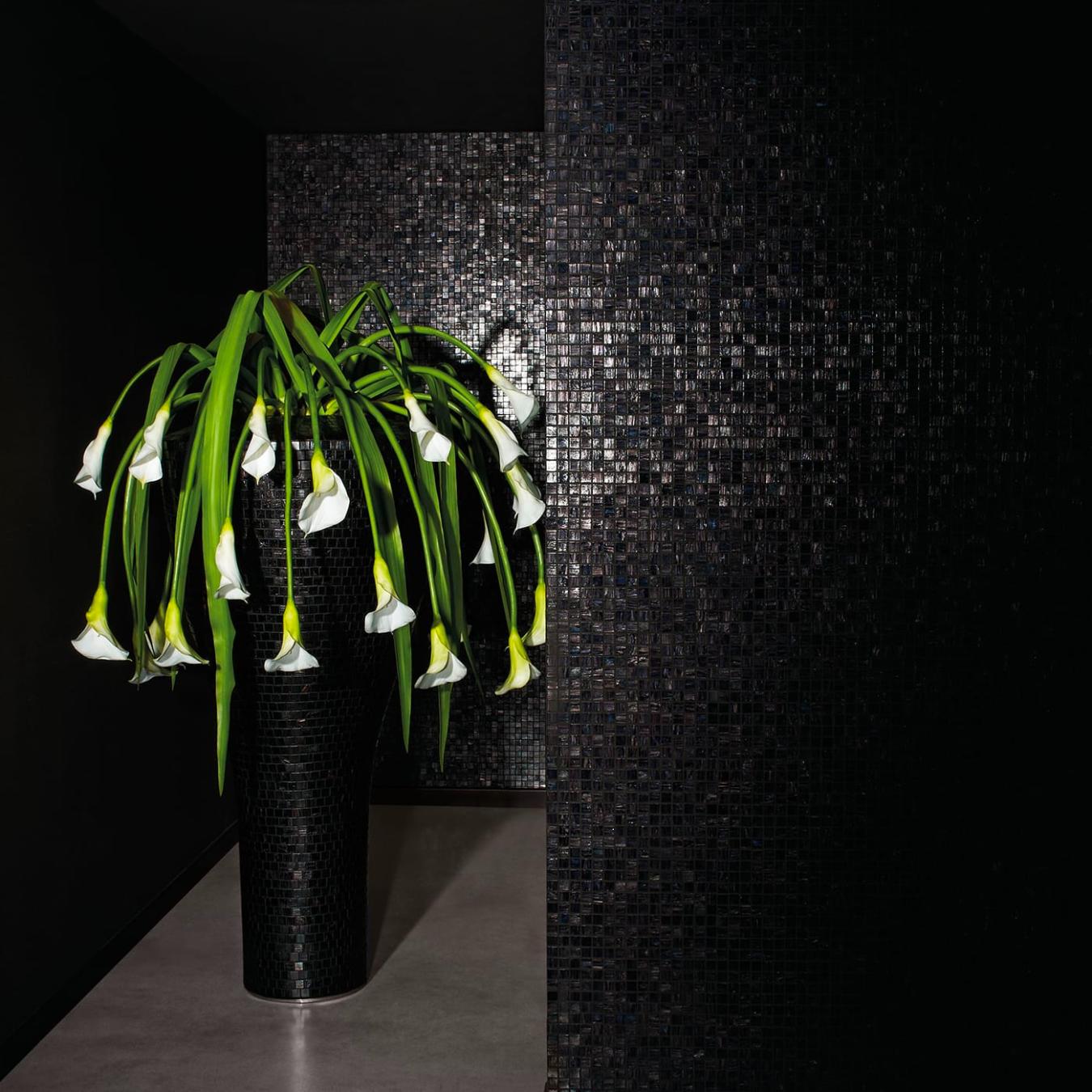 Tippy Bisazza Artisan Vase