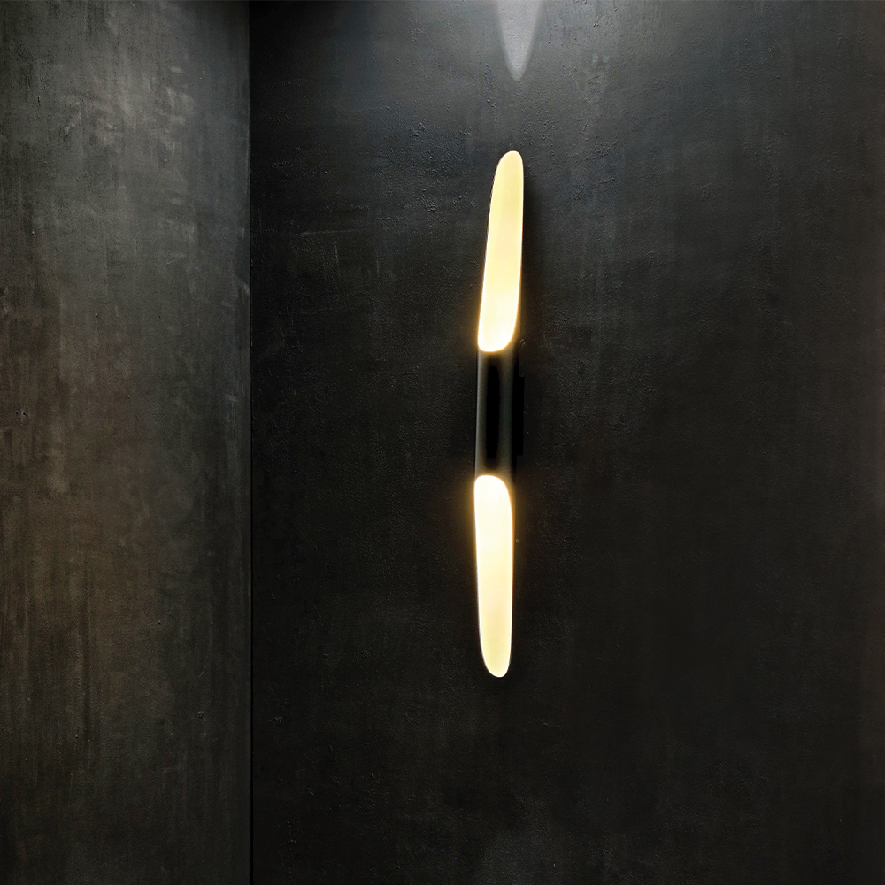 Deep-tone 2 Wall Lamp