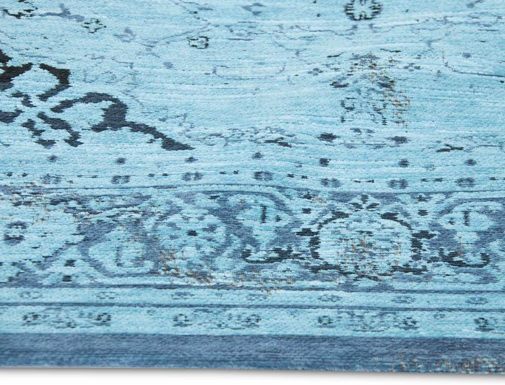 Heriz Azur Rug by Louis de Poortere
