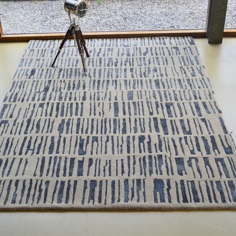 Skintilla Midnight Rug | Size: 200 x 280 cm