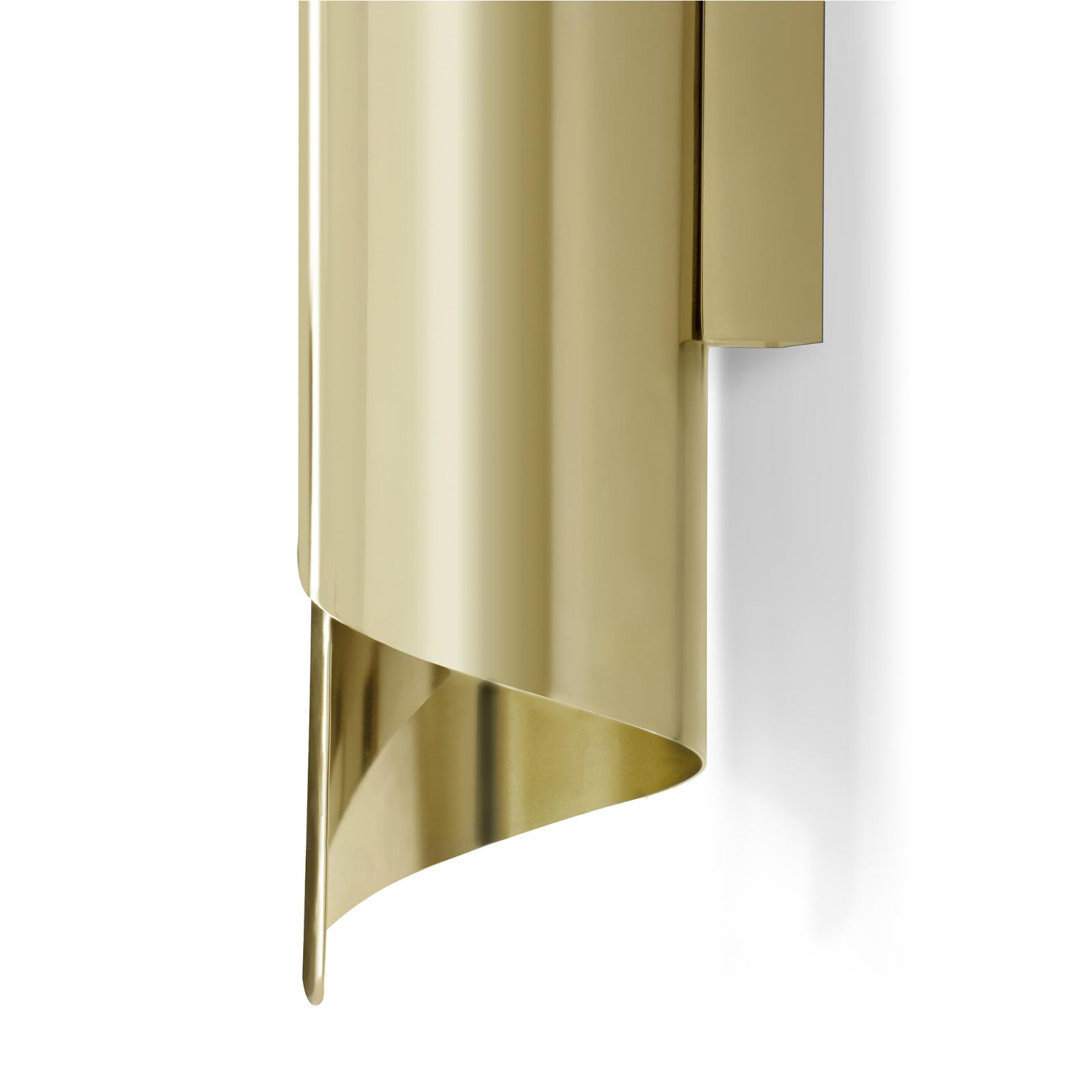 Aged Brass Refined Wall Light