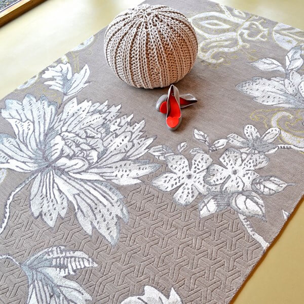 Floral Grey Wool / Viscose Hand Made Rug | Size: 250 x 350 cm