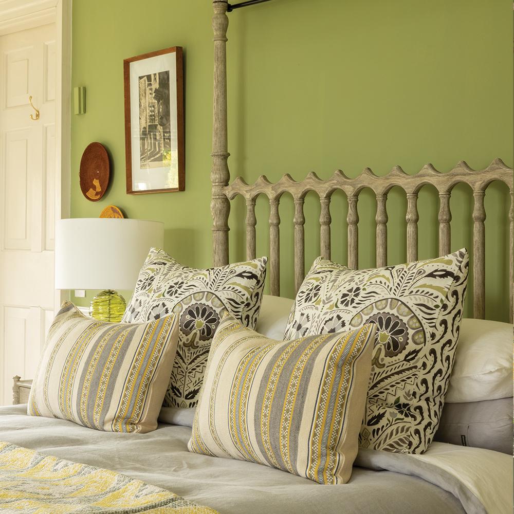 Morris Luxury King Bed