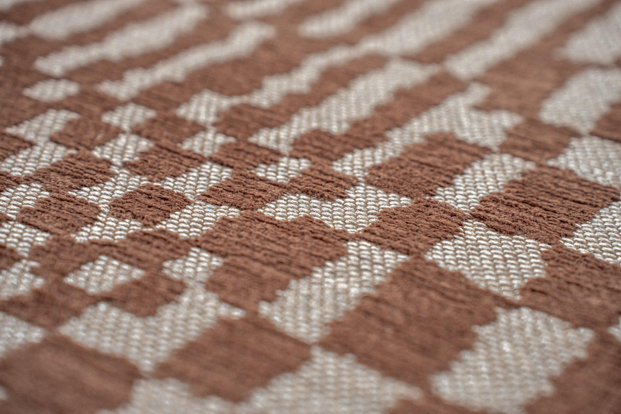 Moroccan-Inspired Geometric Round Rug | Size: Ø 240 cm